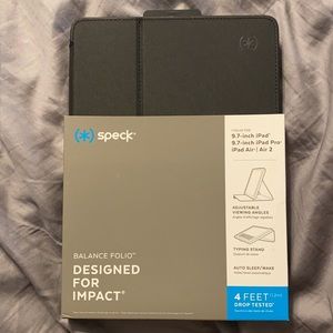 Speck 9.7 inch iPad case